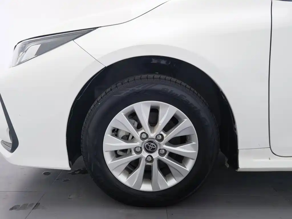 Toyota Corolla — миниатюра 17