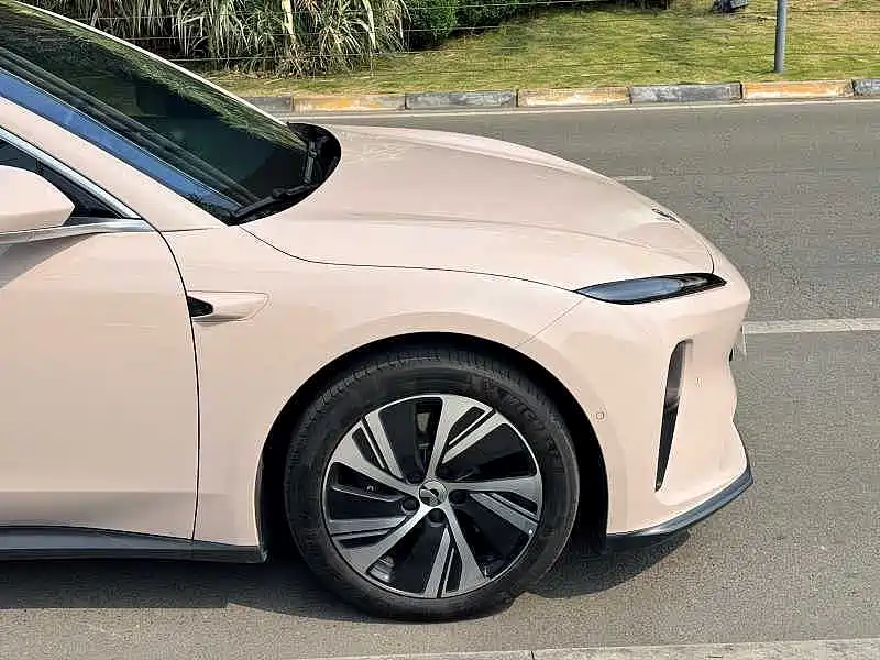 NIO ET5 — миниатюра 4
