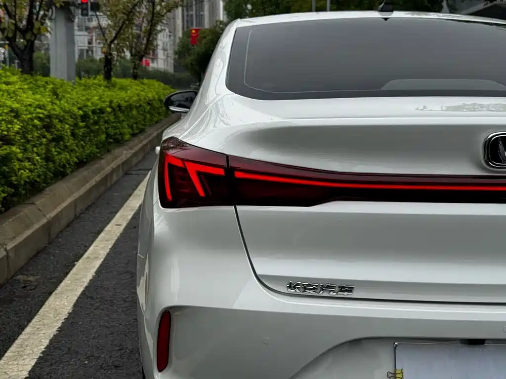 Changan Eado — миниатюра 27