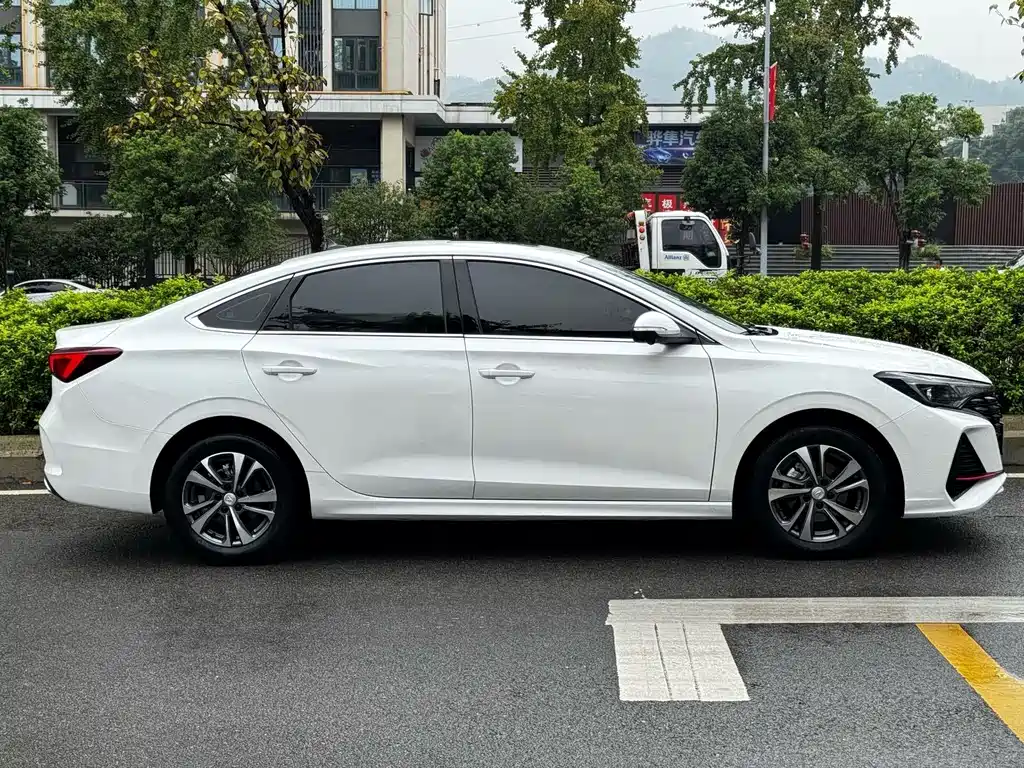 Changan Eado — миниатюра 26