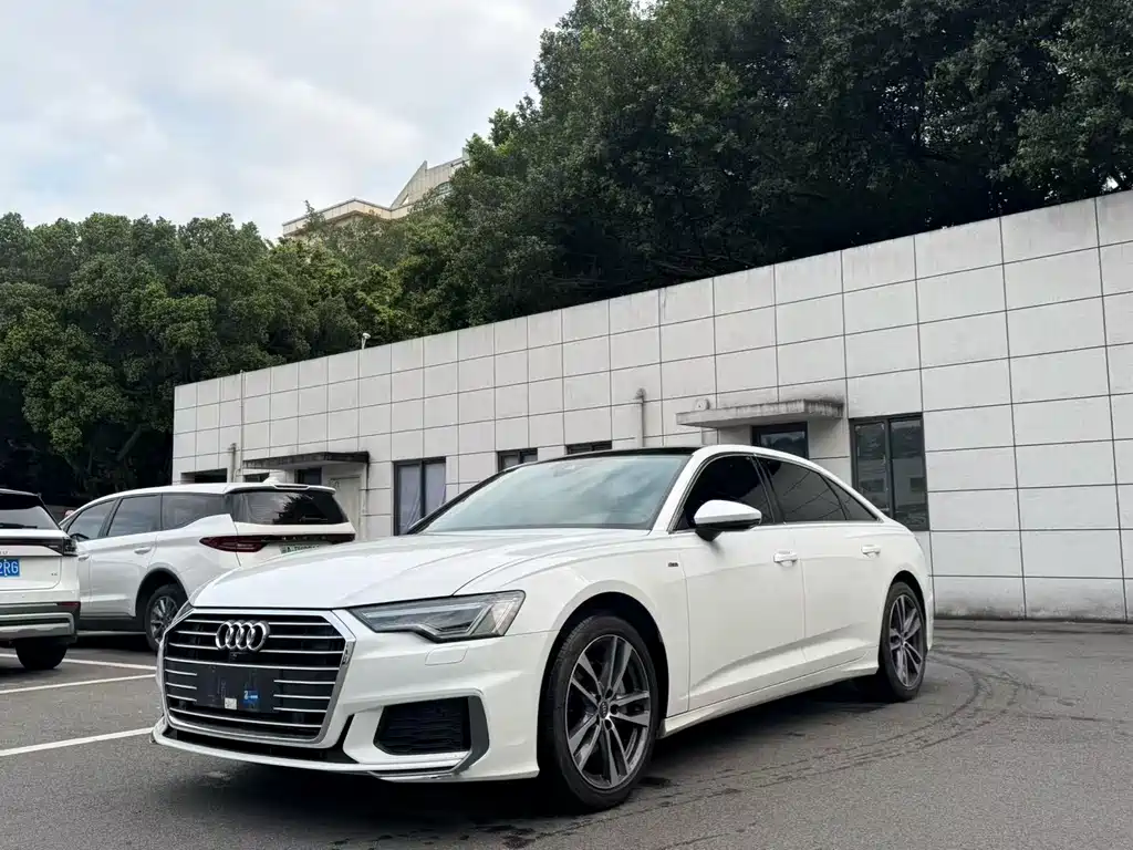 Купить Audi A6L