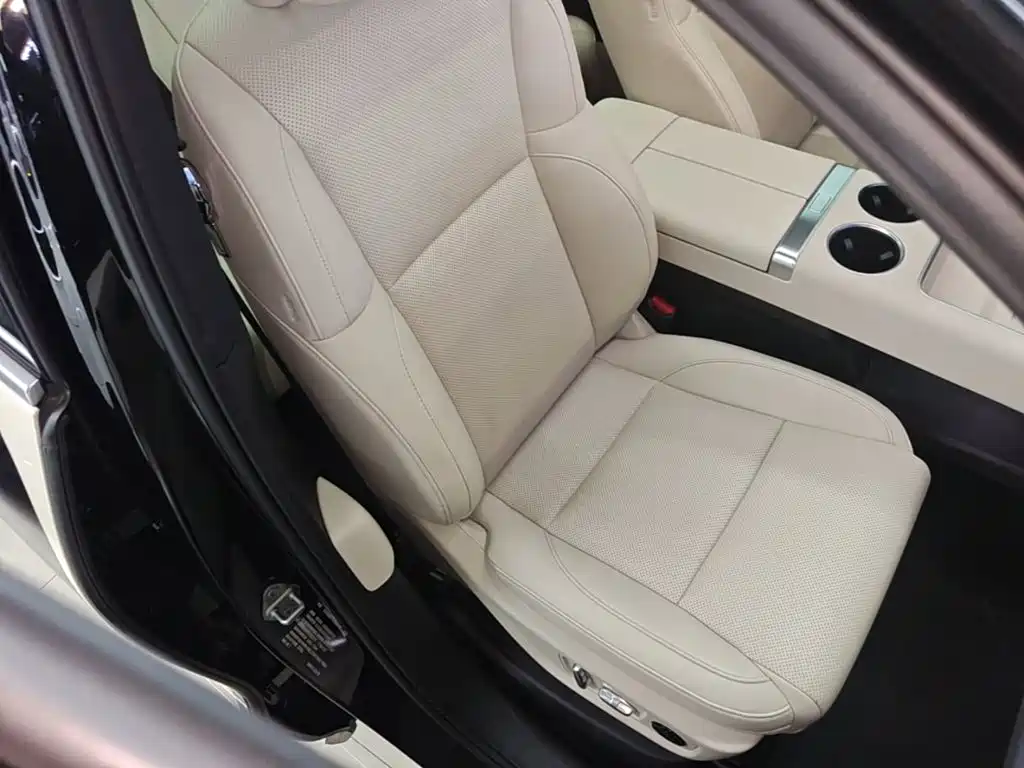 Li Auto Li L6 — миниатюра 25