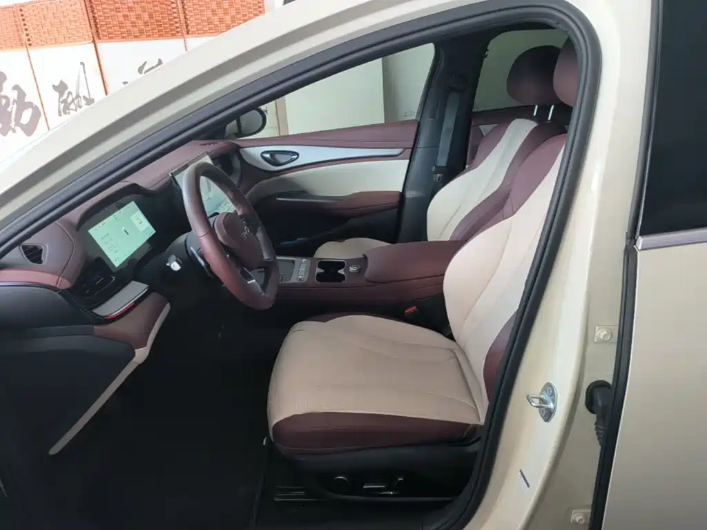 BYD Seal 07 DM-i — миниатюра 15