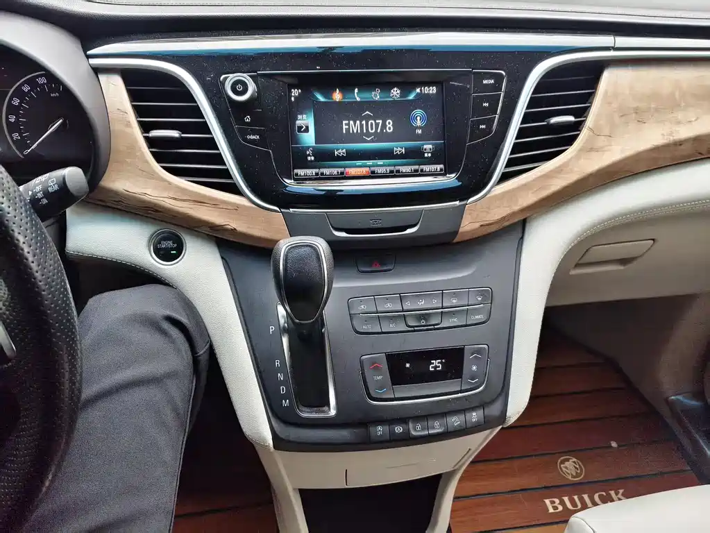 Buick GL8 2018 ES 28T Comfort VI