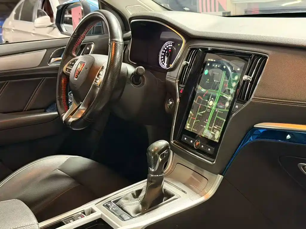 Roewe RX5 — миниатюра 14