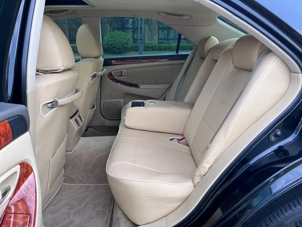 Toyota Crown 2005 3.0L Royal Saloon