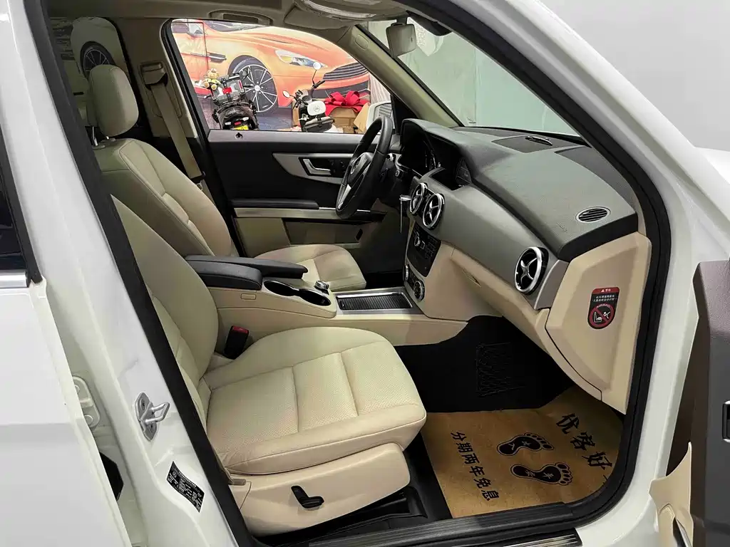 Mercedes-Benz GLK-Class — миниатюра 12