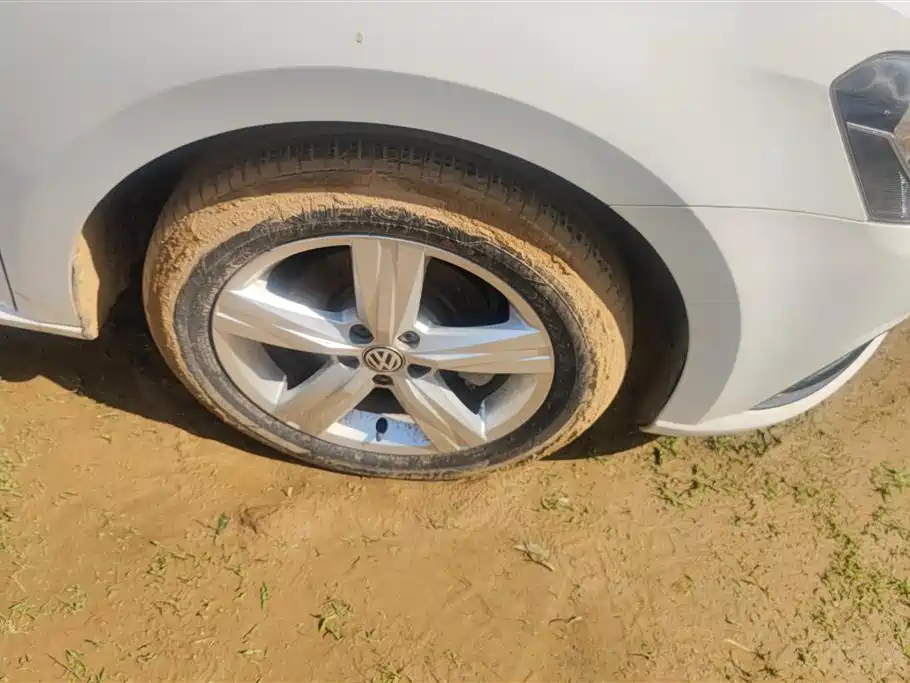 Volkswagen Lavida 2017 1.6L MT