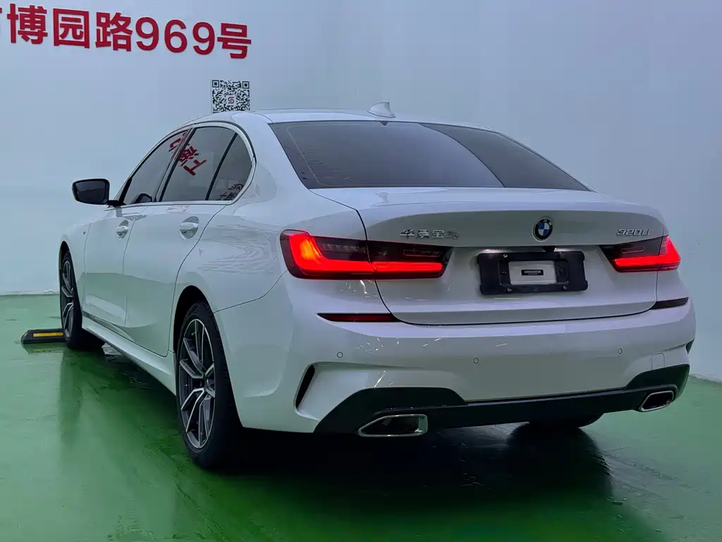 BMW 3 Series — миниатюра 30