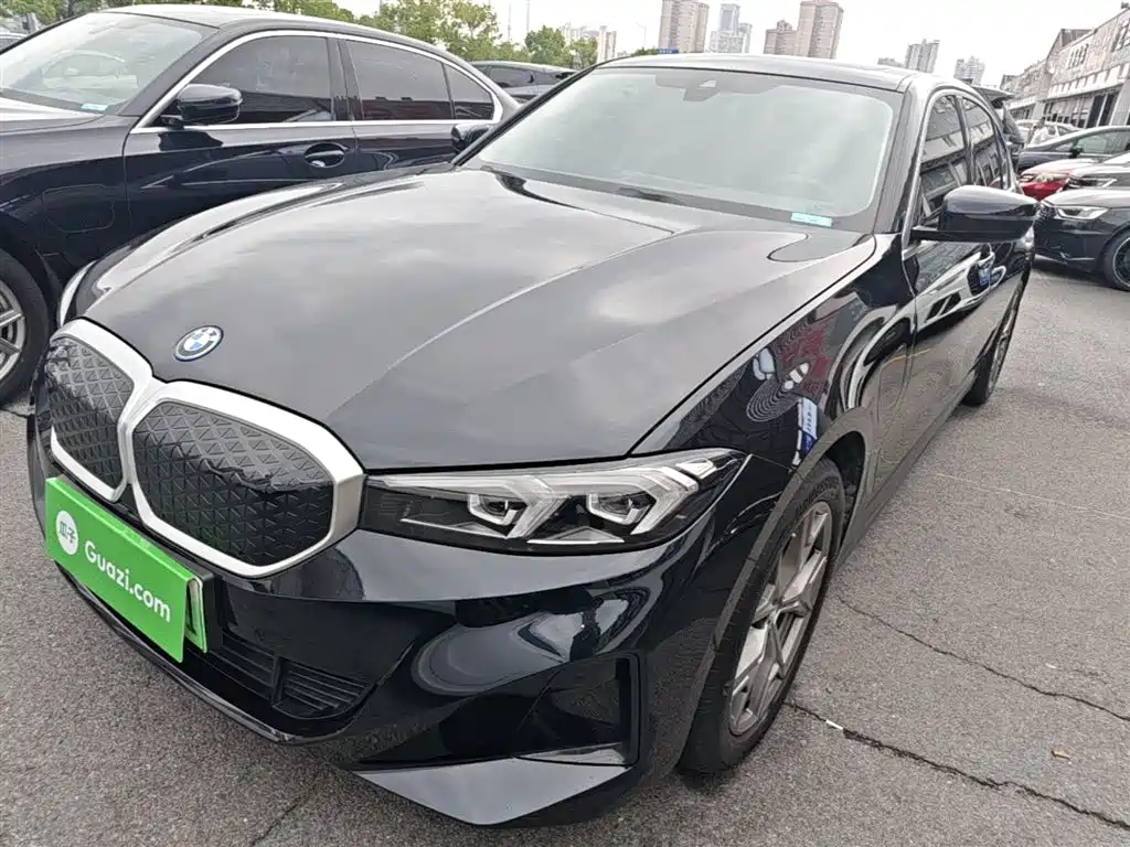BMW i3 2025