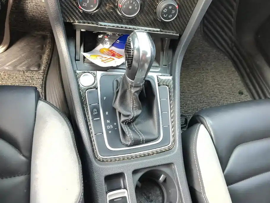 Volkswagen Golf — миниатюра 16