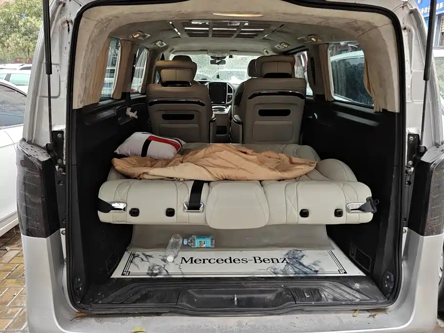 Mercedes-Benz Vito — миниатюра 4