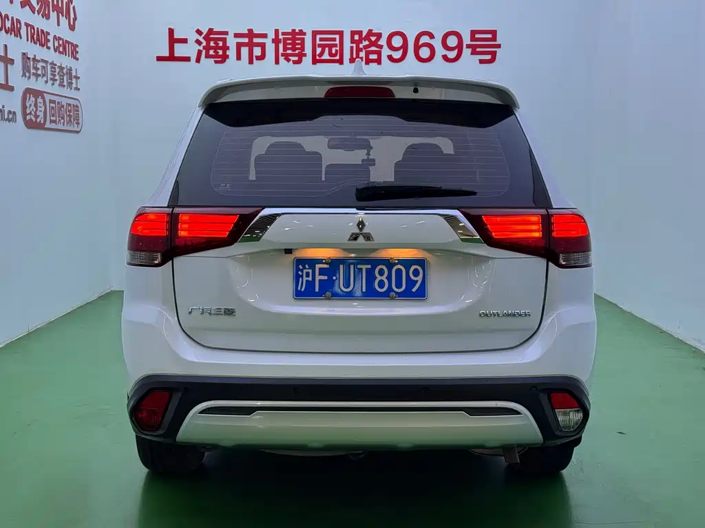 Mitsubishi Outlander — миниатюра 28