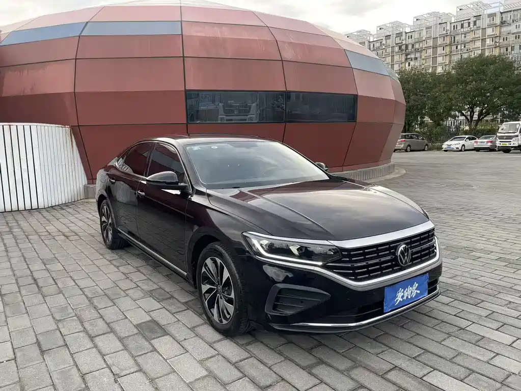 Volkswagen Passat — миниатюра 3