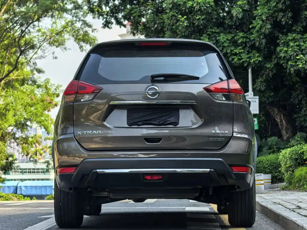 Nissan X-Trail — миниатюра 5