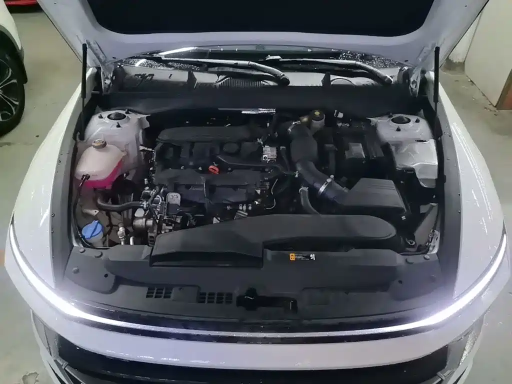 Hyundai Sonata — миниатюра 20