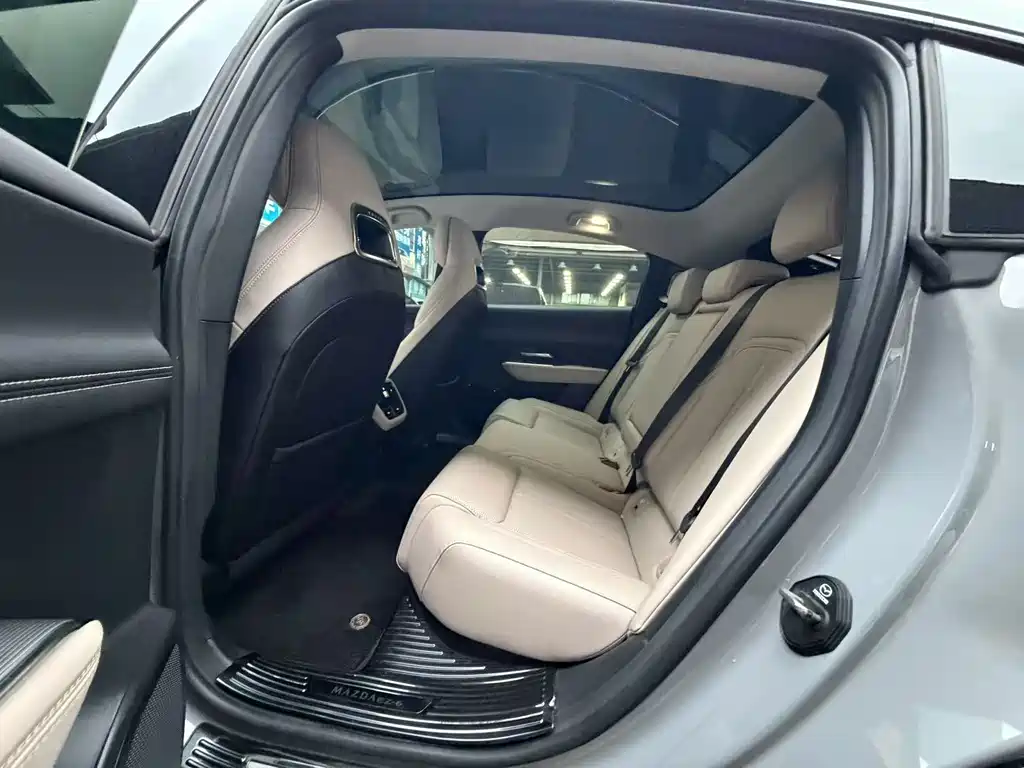 Mazda EZ-6 — миниатюра 6