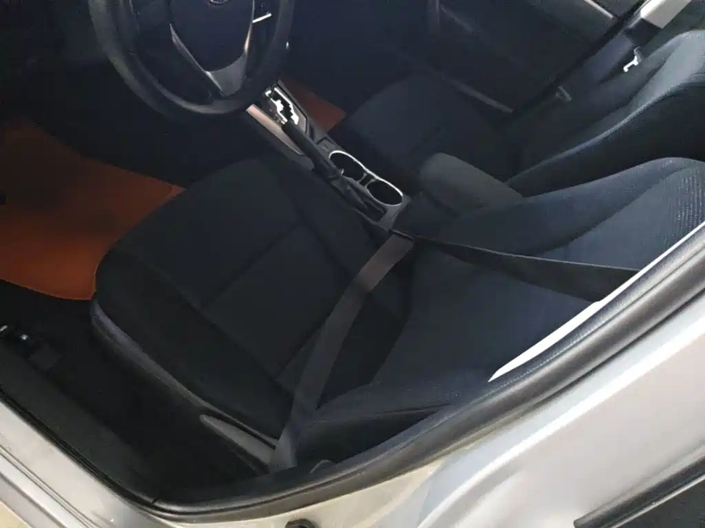 Toyota Corolla — миниатюра 15