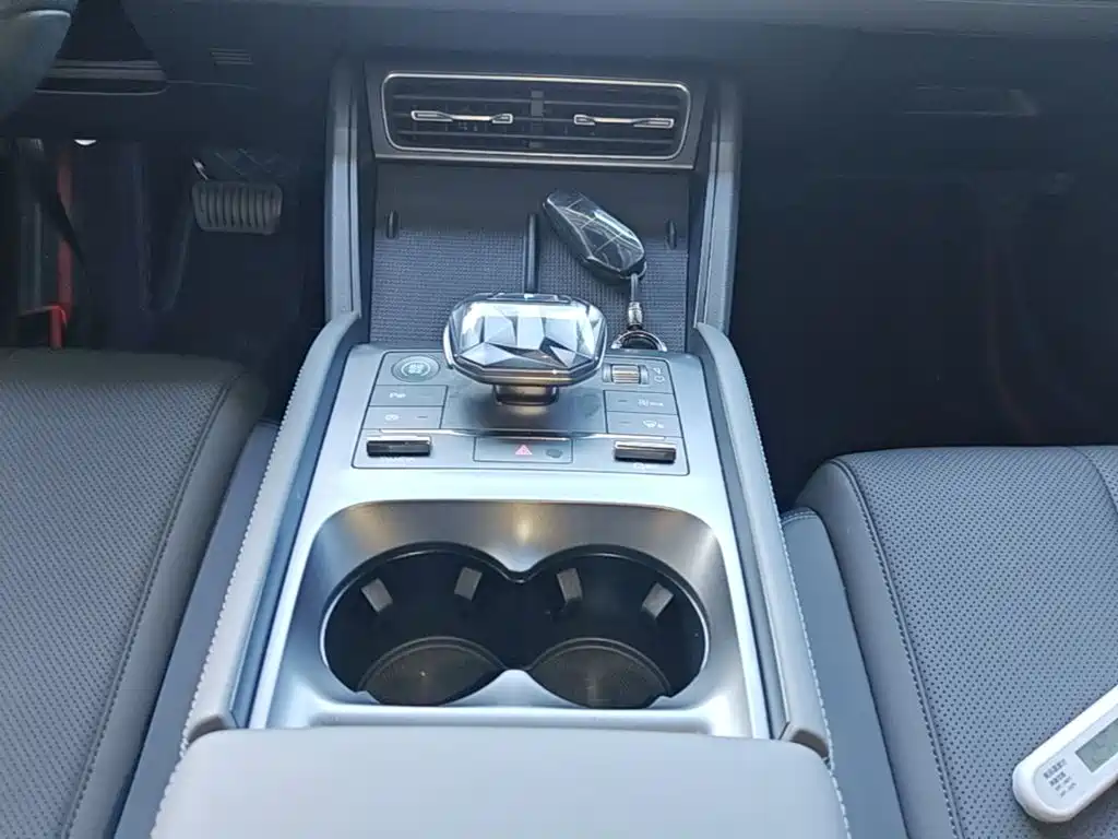 BYD Qin L — миниатюра 14