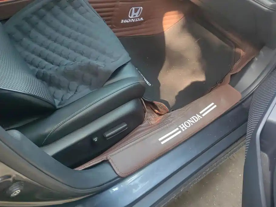 Honda Accord — миниатюра 8