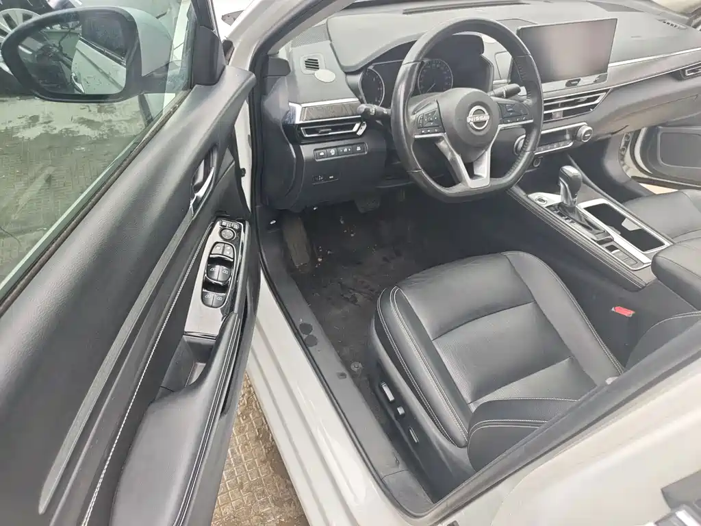 Nissan Teana — миниатюра 5