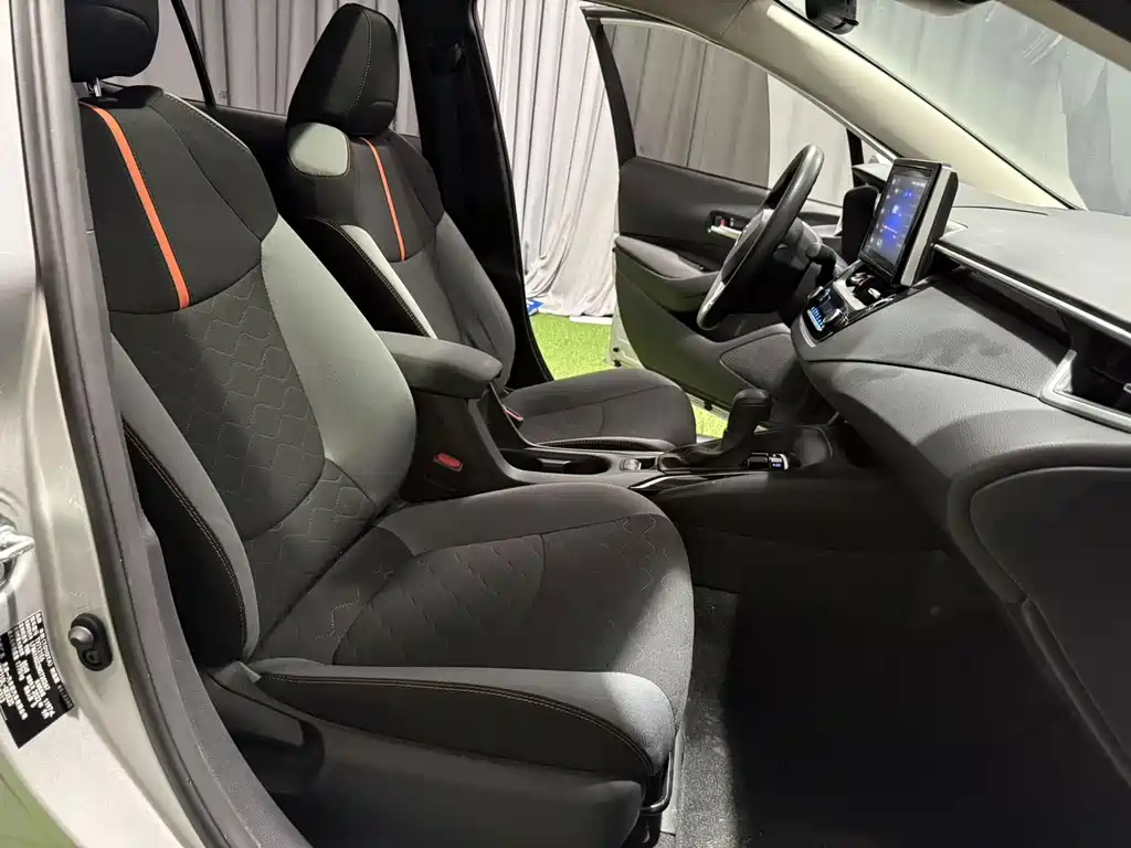 Toyota Corolla — миниатюра 8