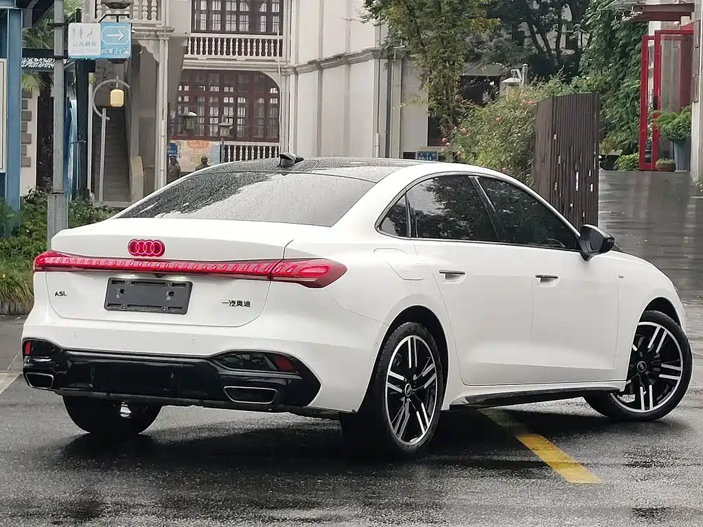 Audi A5L — миниатюра 4