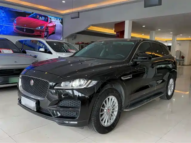 JAGUAR  F PACE 2018