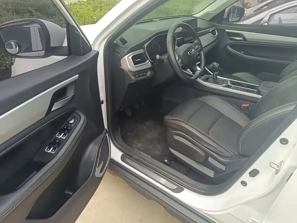 Geely Vision X6 — миниатюра 16
