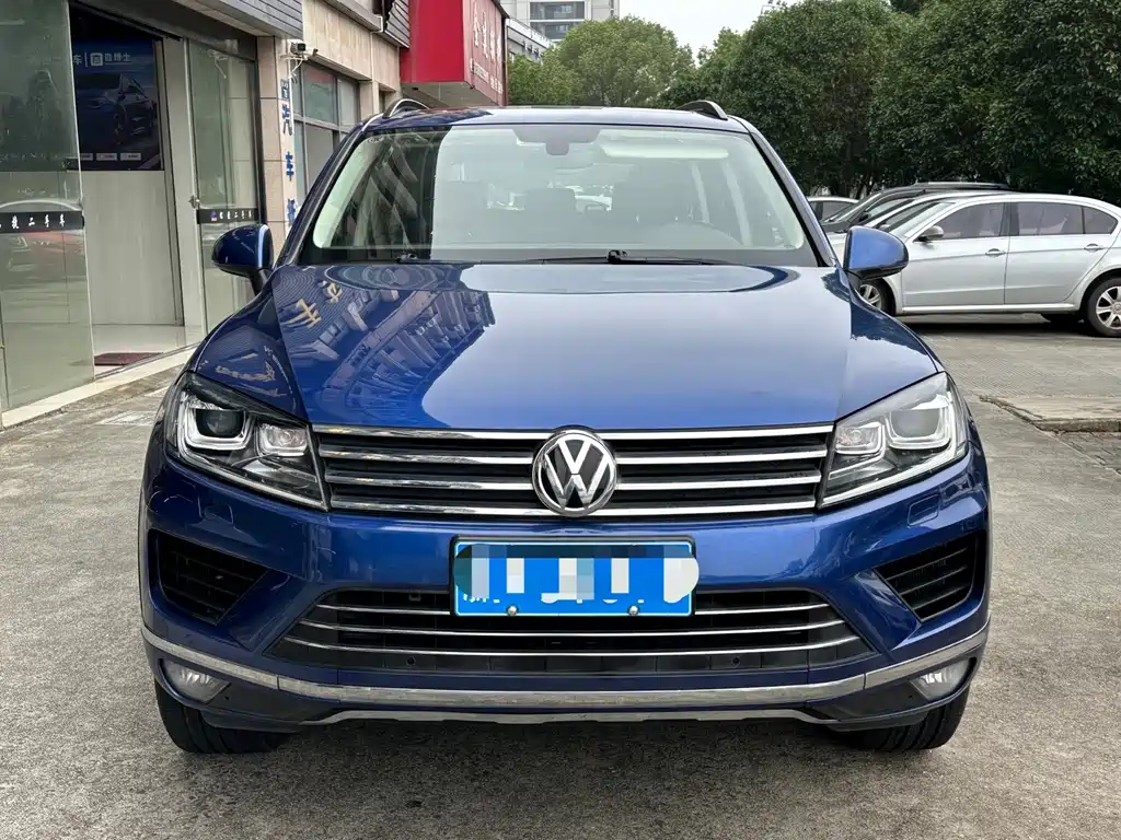 Volkswagen Touareg — миниатюра 2