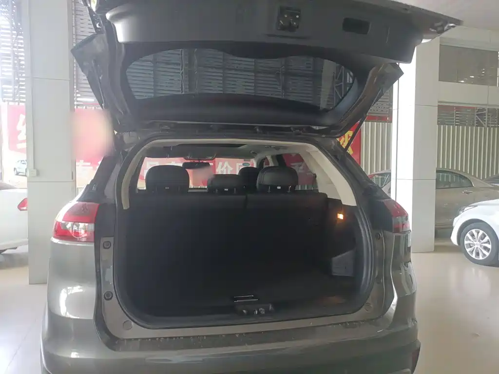 Geely Boyue — миниатюра 19