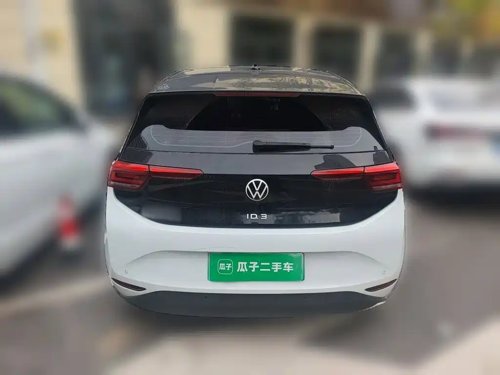 Volkswagen ID.3 — миниатюра 3