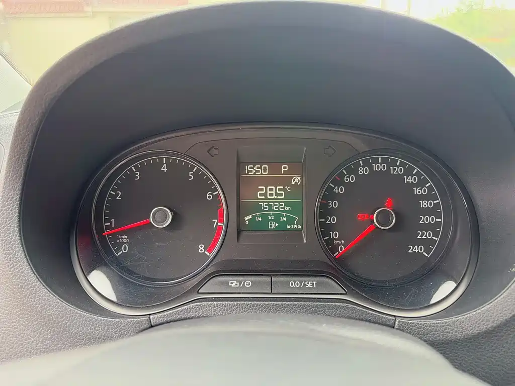 Volkswagen Polo — миниатюра 5