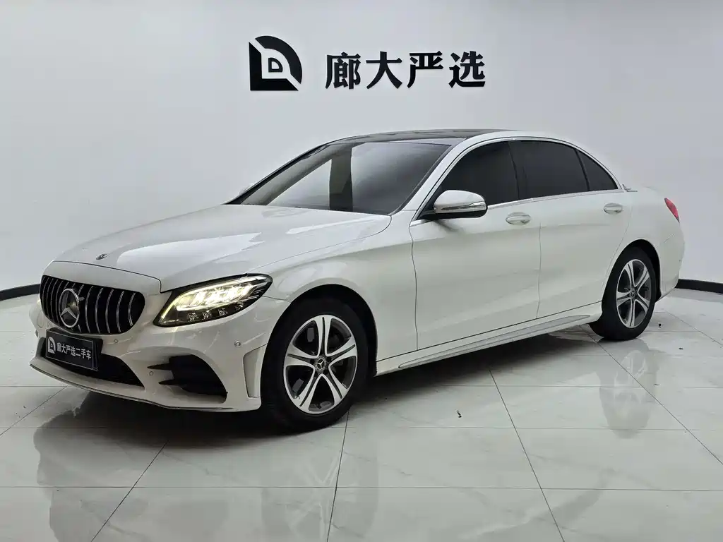 Mercedes-Benz C-Class 2020