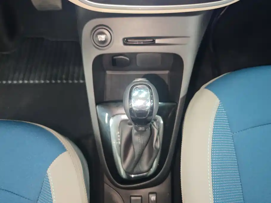 Renault Captur — миниатюра 16