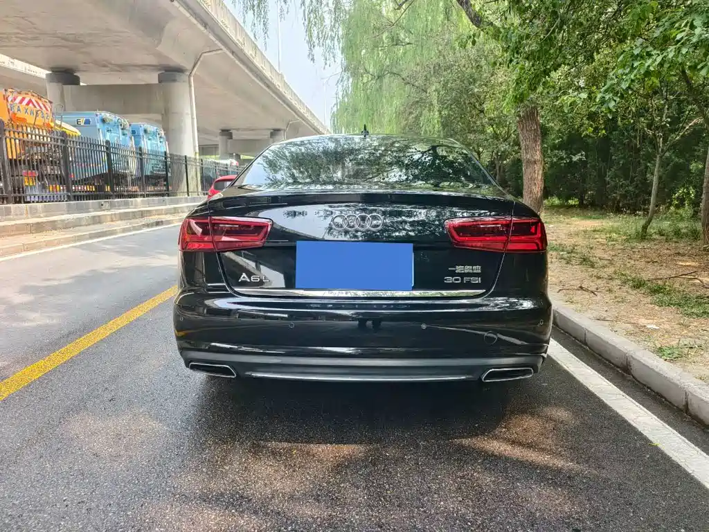 Audi A6L 2016 30 FSI Comfort