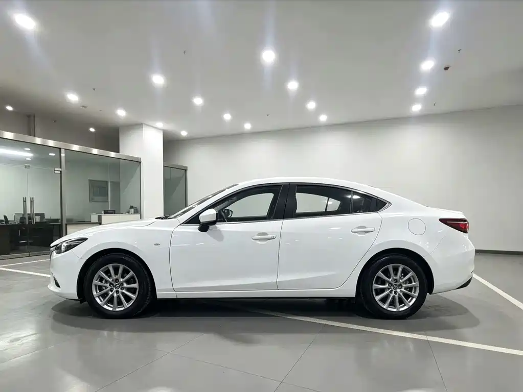 Mazda 3 Axela — миниатюра 3