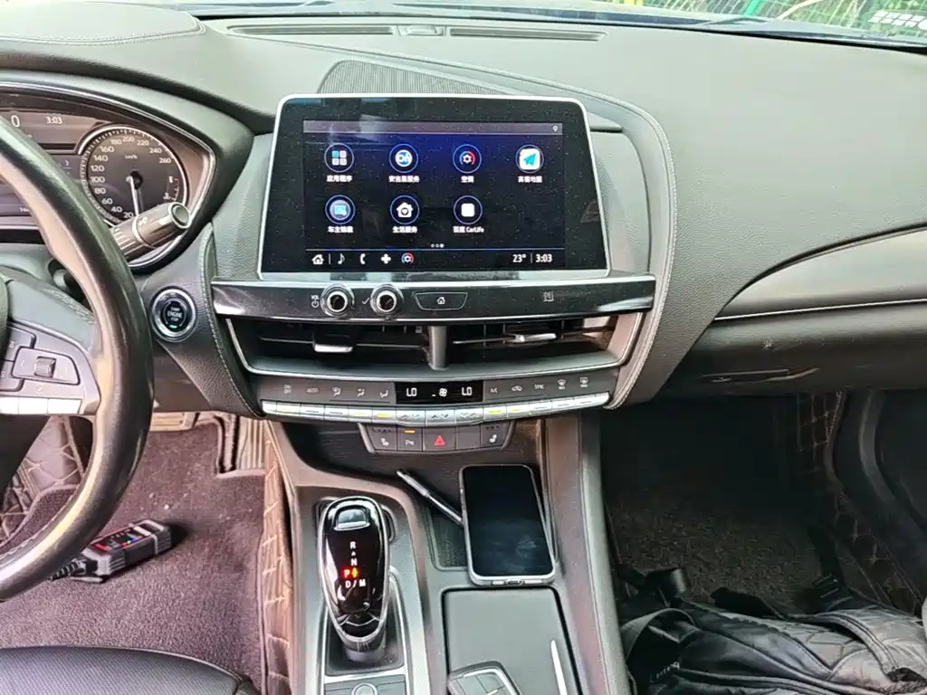 Cadillac CT5 — миниатюра 13