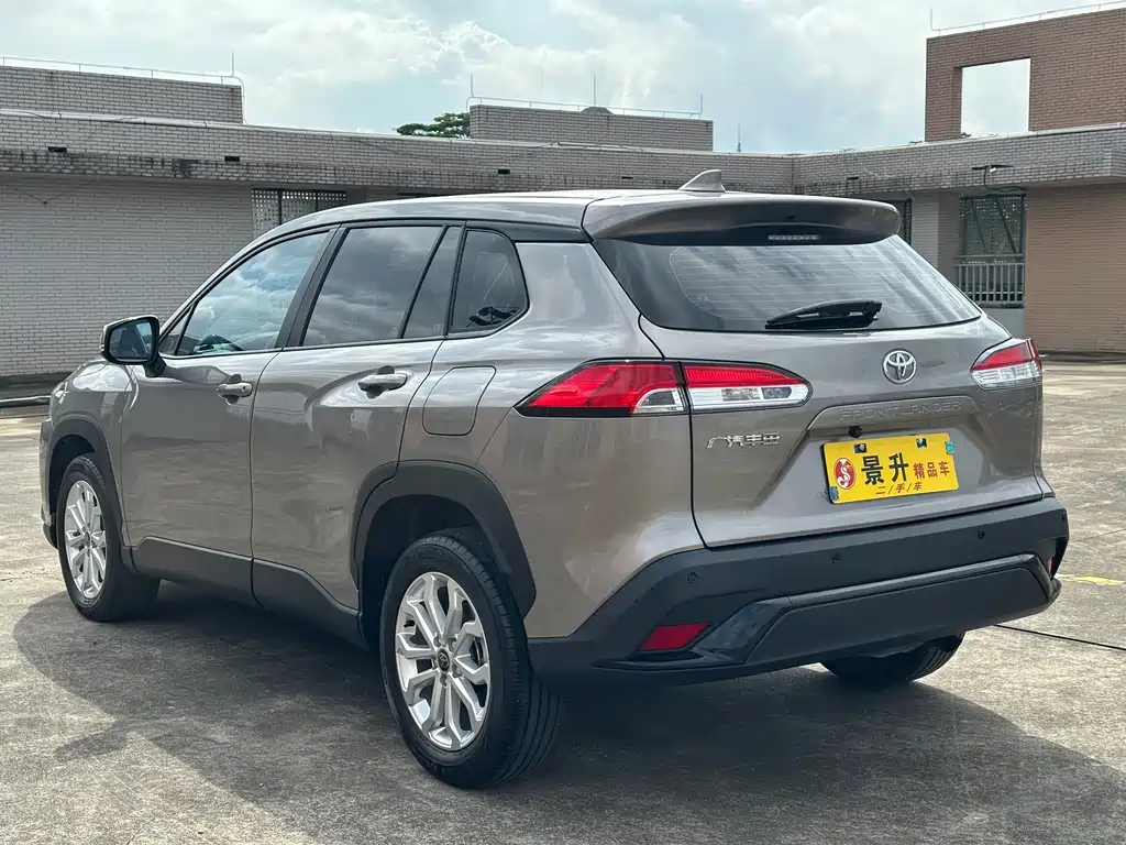 Toyota Frontlander 2023 2.0L CVT Elite
