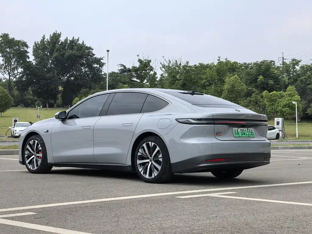 NIO ET7 2022 75kWh