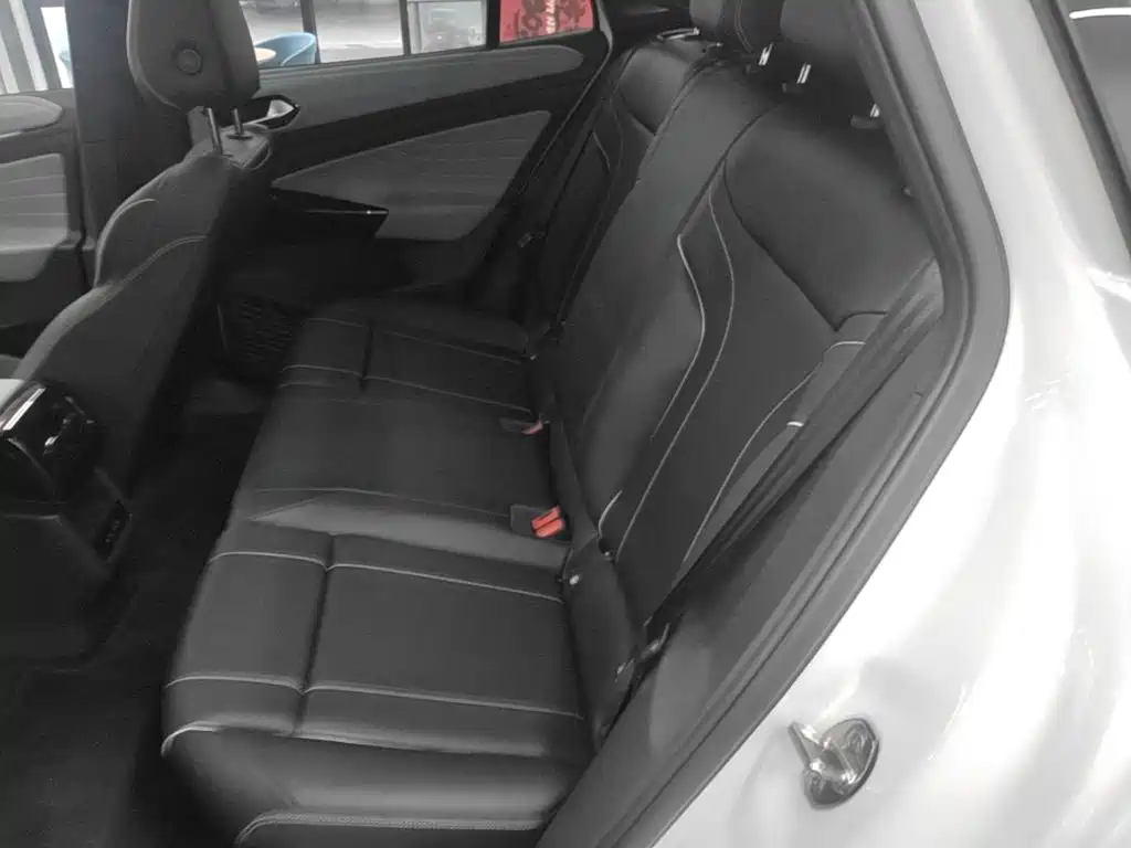 Volkswagen ID.4 X — миниатюра 17