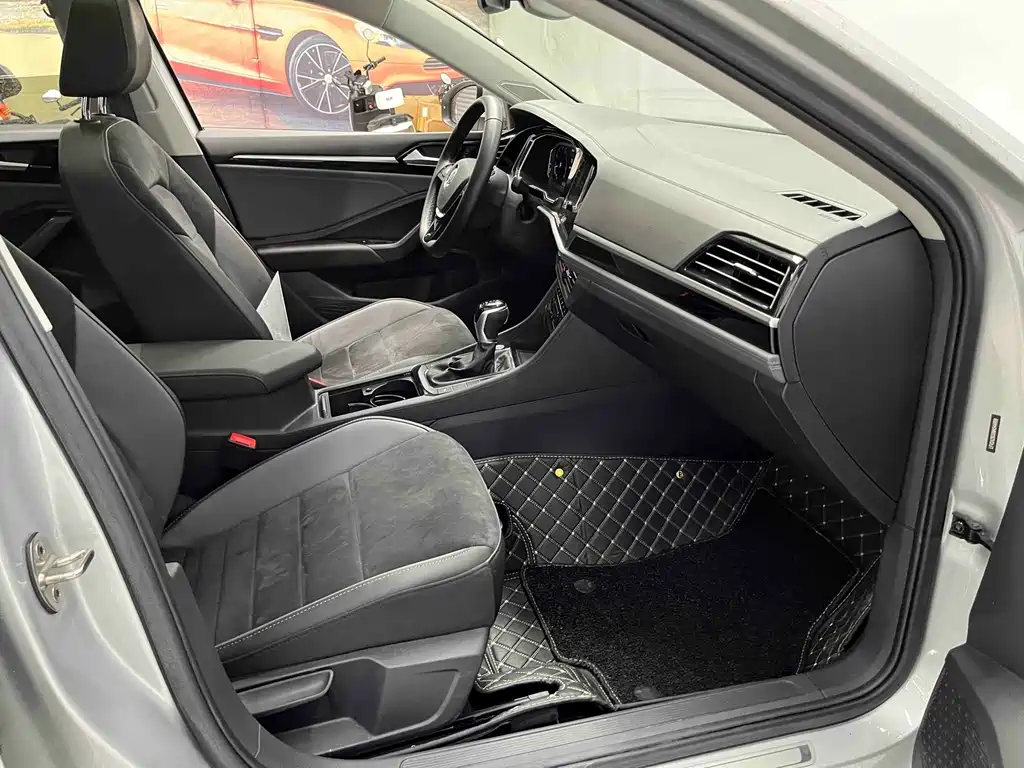 Volkswagen Sagitar — миниатюра 12