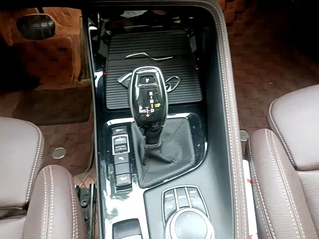 BMW X1 — миниатюра 14