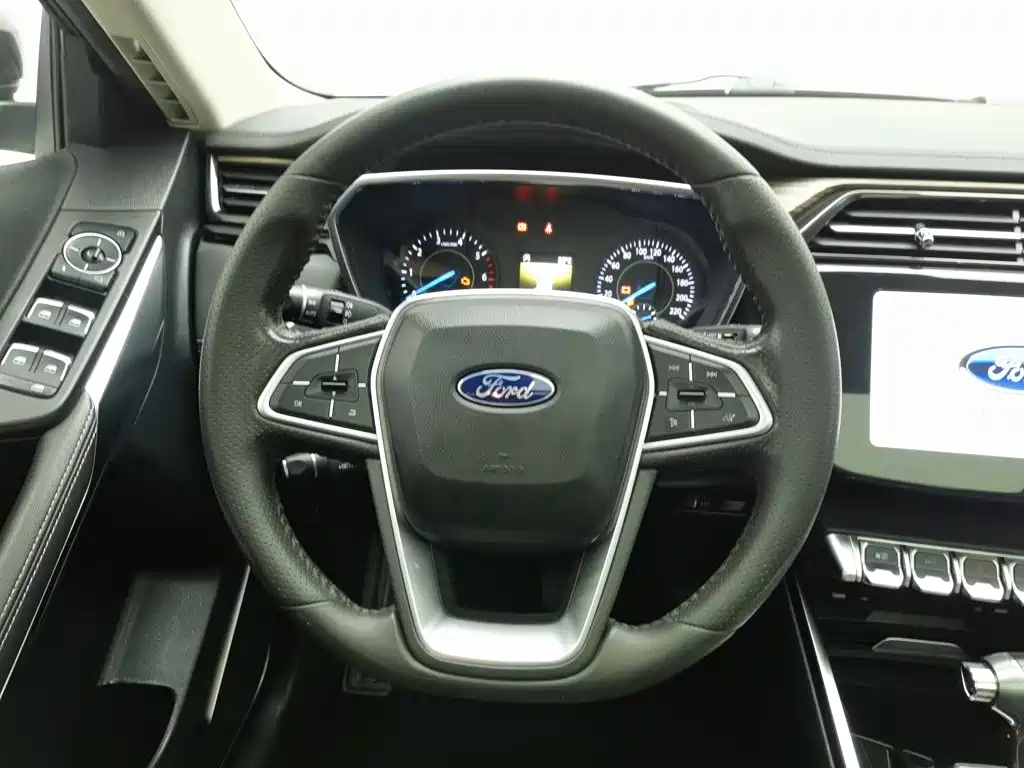Ford Territory — миниатюра 11