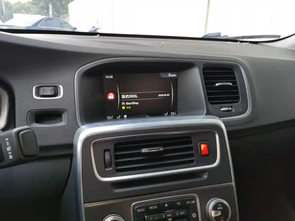 Volvo S60 — миниатюра 13