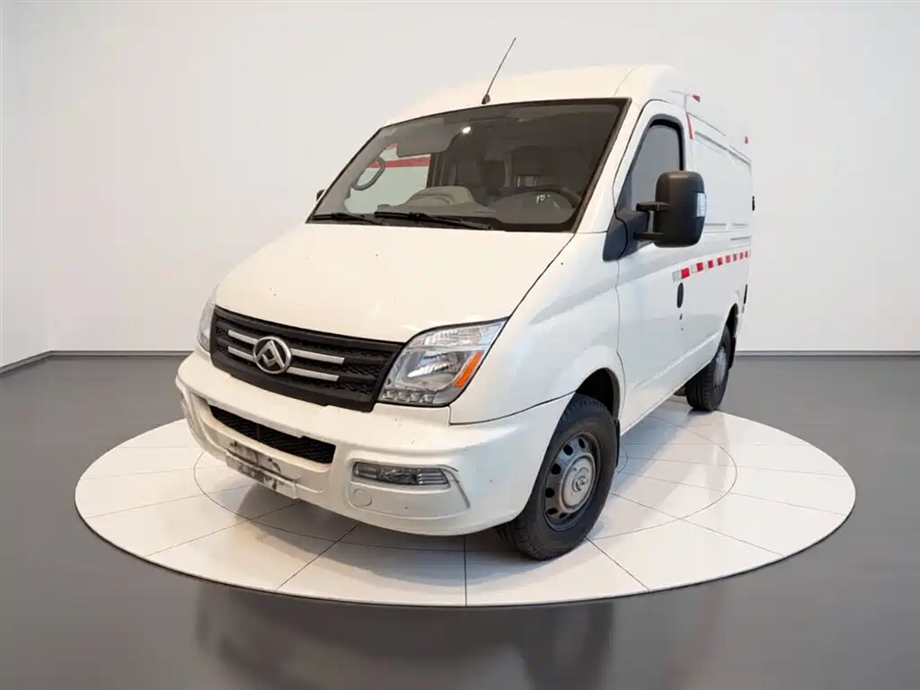 大通 V80 2022