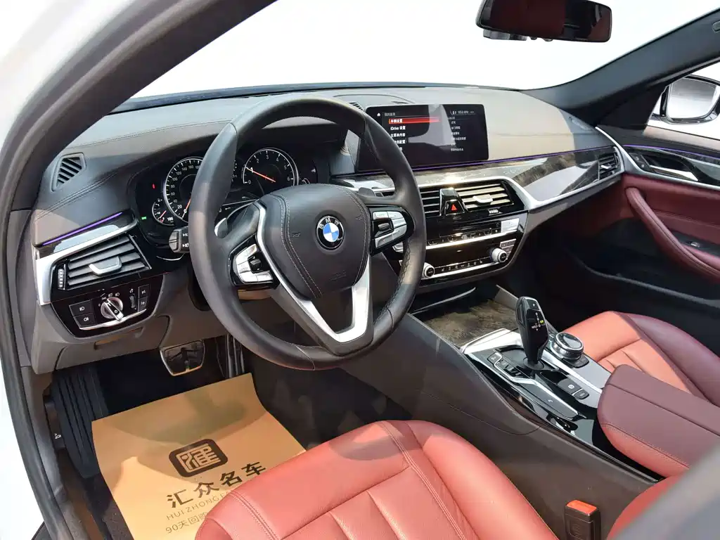 BMW 5 Series — миниатюра 5
