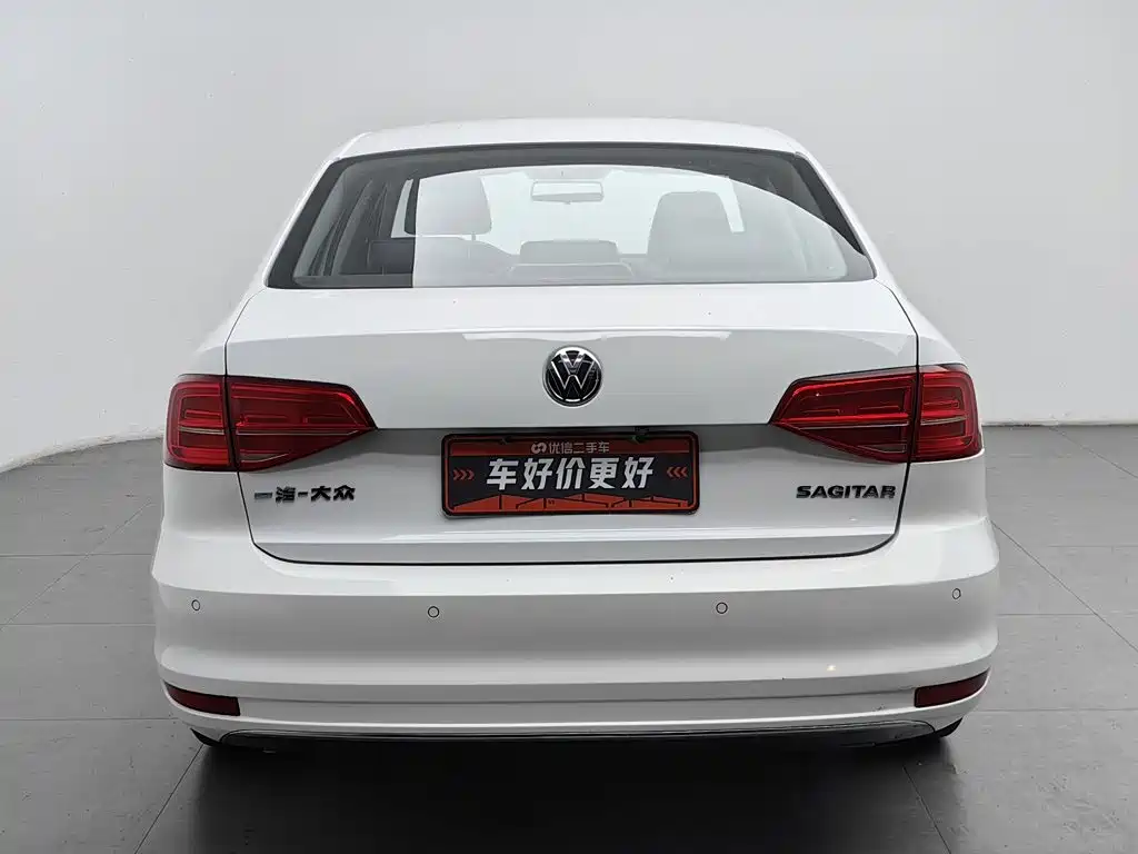 Volkswagen Sagitar