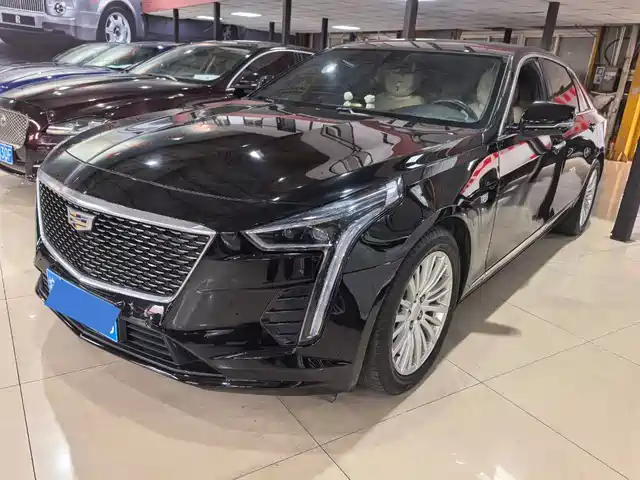 CADILLAC CT6