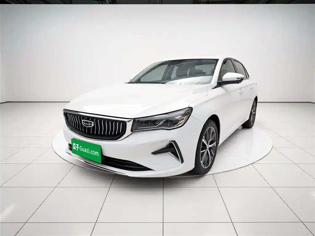 Geely Emgrand 2024